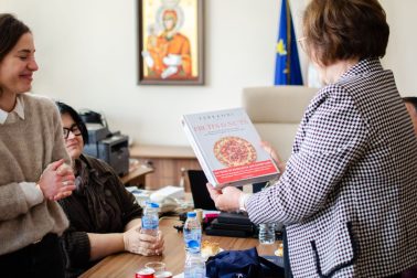 Кметът на Троян на официална среща с Феранди Париж